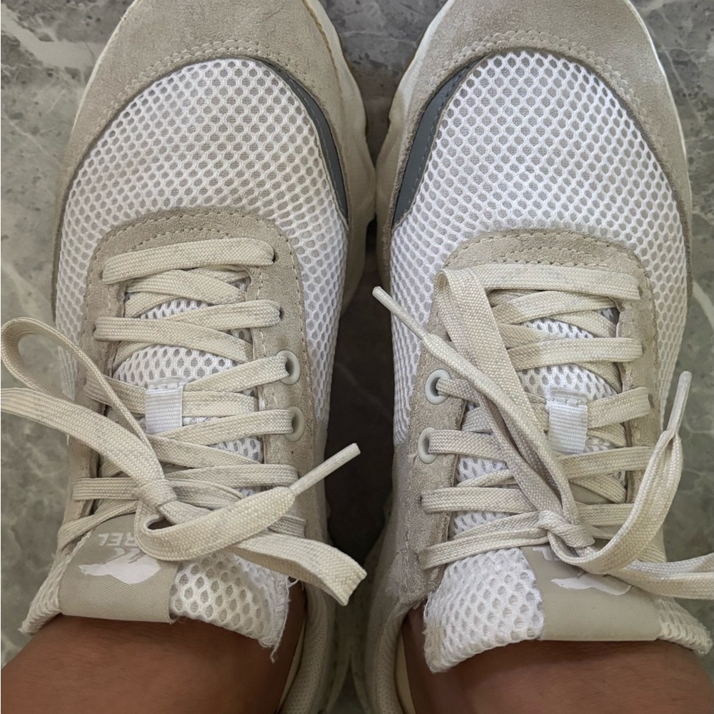 SOREL - Stylish Beige and White Women's Sneakers